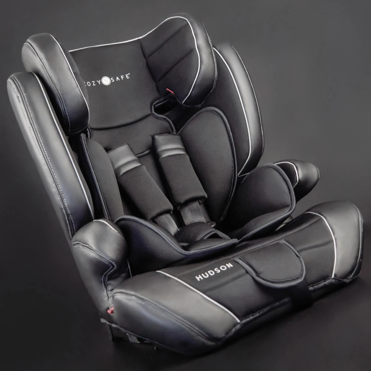 CozyNSafe Hudson (25KG Harness) Group 1/2/3 ISOFIX Car Seat – Black 9 CozyNSafe Hudson (25KG Harness) Group 1/2/3 ISOFIX Car Seat – Black - Image 7