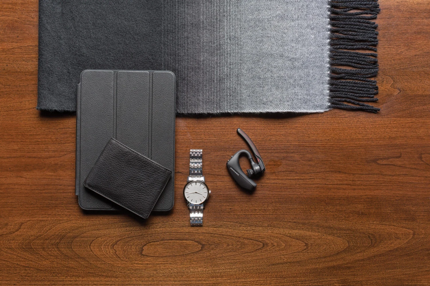 Plantronics Voyager 5200 Bluetooth Headset 7 Plantronics Voyager 5200 Bluetooth Headset - Image 6