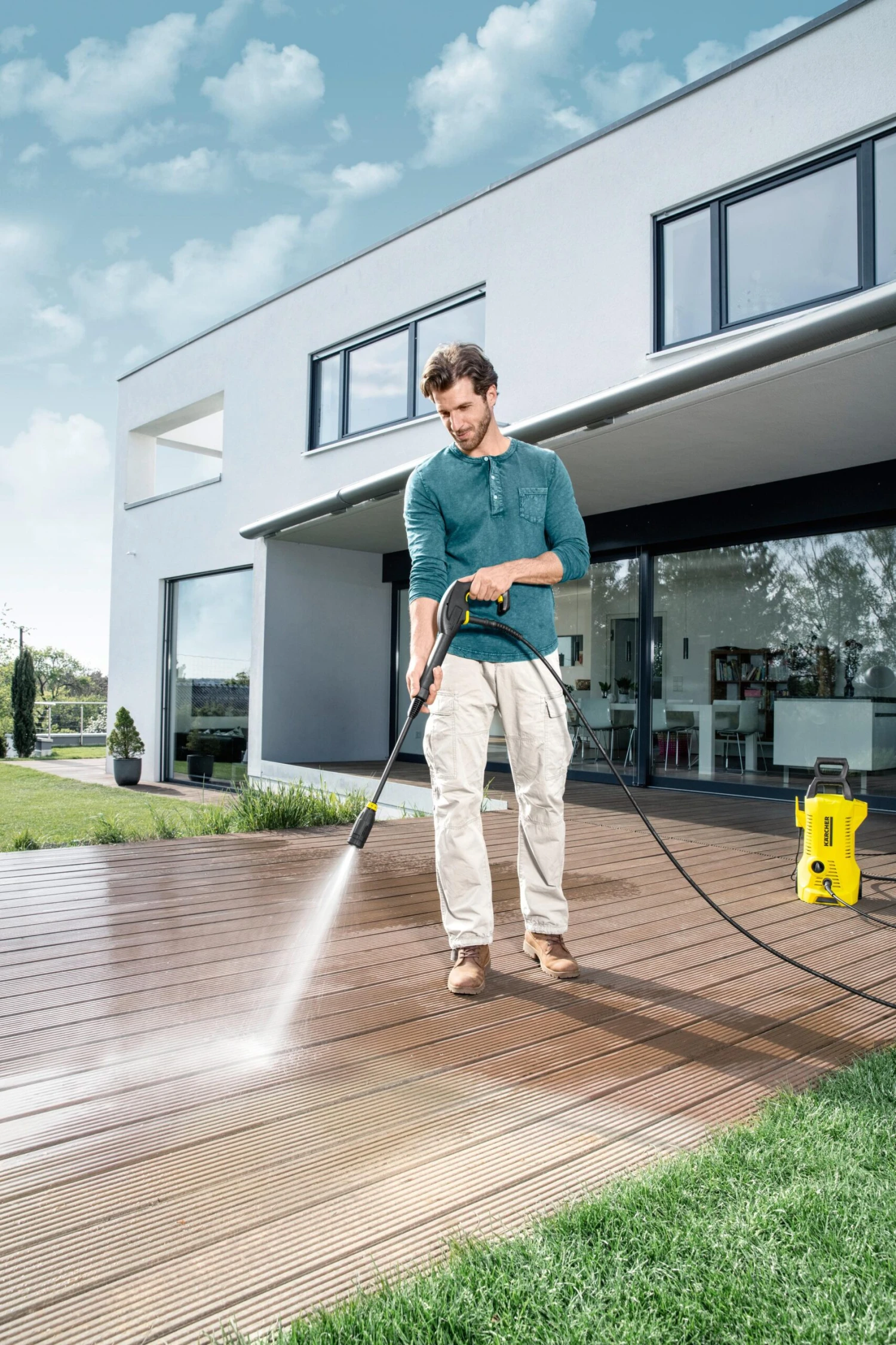 Karcher K2 Power Control Car Pressure Washer 7 Karcher K2 Power Control Car Pressure Washer - Image 5