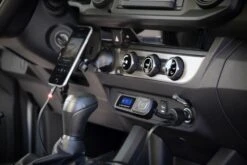 Scosche Handsfree Car Kit FM Transmitter -Auto Parts Store 472459b