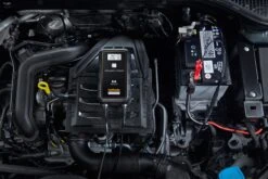 Halfords Smart Battery Charger 6A 18 Halfords Smart Battery Charger 6A -Auto Parts Store 496238c