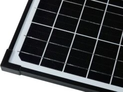 Halfords Solar Maintainer 20W -Auto Parts Store 496286e