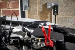 Halfords Smart Battery Charger 1A 17 Halfords Smart Battery Charger 1A -Auto Parts Store 496838c