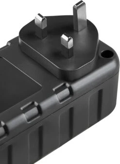 Halfords Smart Battery Charger 1A 24 Halfords Smart Battery Charger 1A -Auto Parts Store 496838j