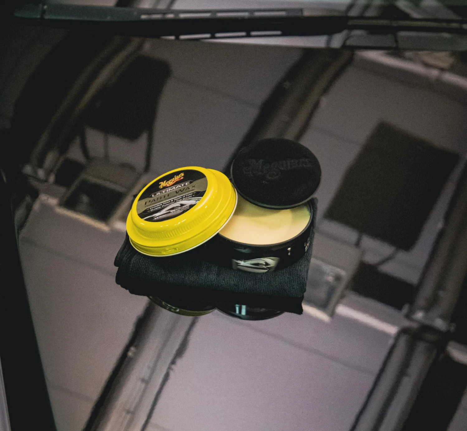 Meguiars Ultimate Paste Wax 227g 4 Meguiars Ultimate Paste Wax 227g - Image 2