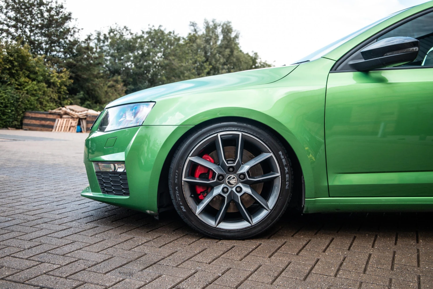 Meguiars Ultimate Wheel Cleaner 9 Meguiars Ultimate Wheel Cleaner - Image 7