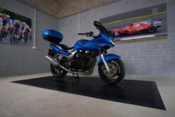 R-Tile8pc Dovetail 5mm Floor Mats - Black, 51cm Squared -Auto Parts Store 577030b