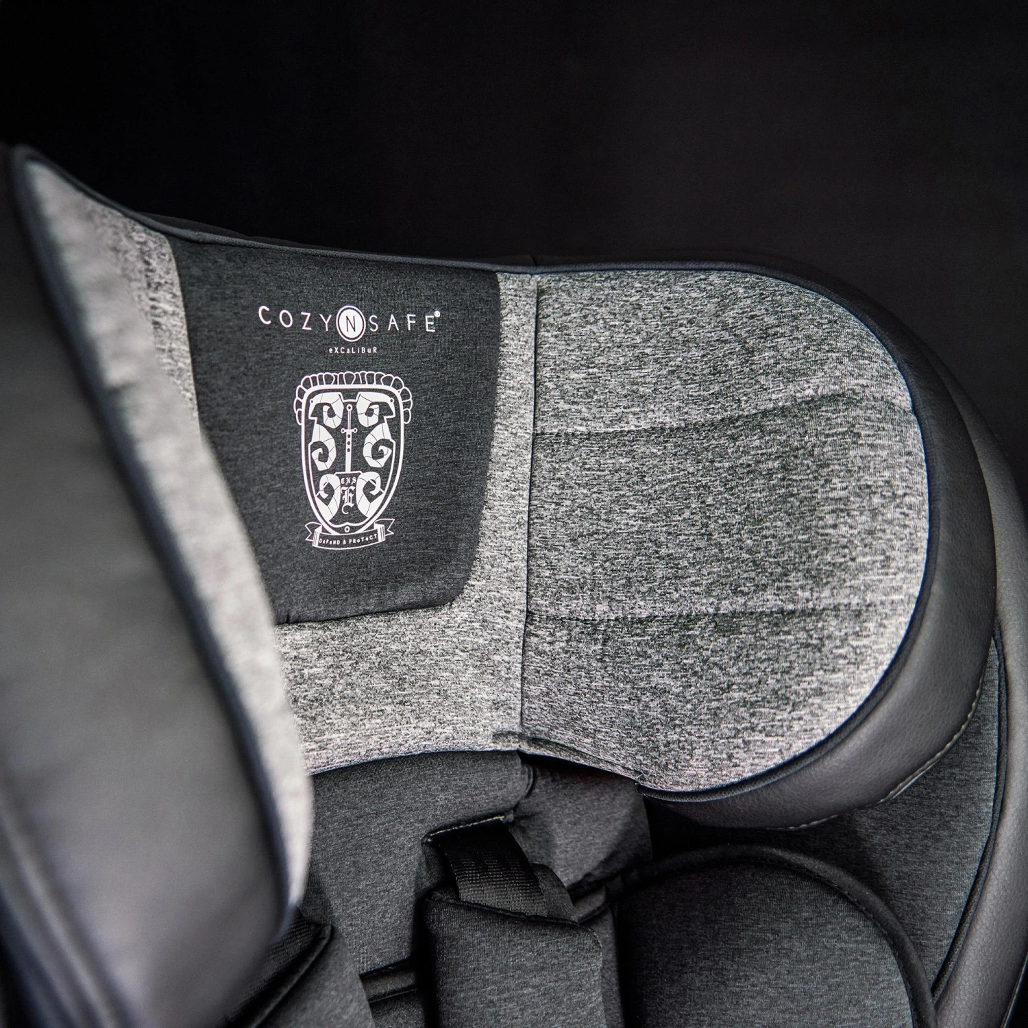 CozyNSafe Excalibur (25KG Harness) Group 1/2/3 ISOFIX Car Seat -Graphite 9 CozyNSafe Excalibur (25KG Harness) Group 1/2/3 ISOFIX Car Seat -Graphite - Image 7