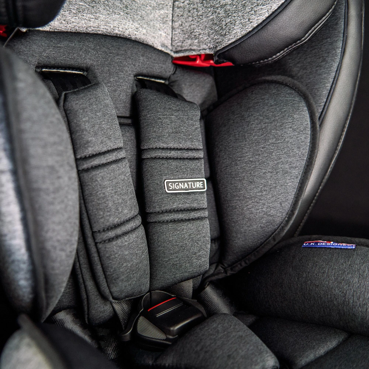 CozyNSafe Excalibur (25KG Harness) Group 1/2/3 ISOFIX Car Seat -Graphite 10 CozyNSafe Excalibur (25KG Harness) Group 1/2/3 ISOFIX Car Seat -Graphite - Image 8