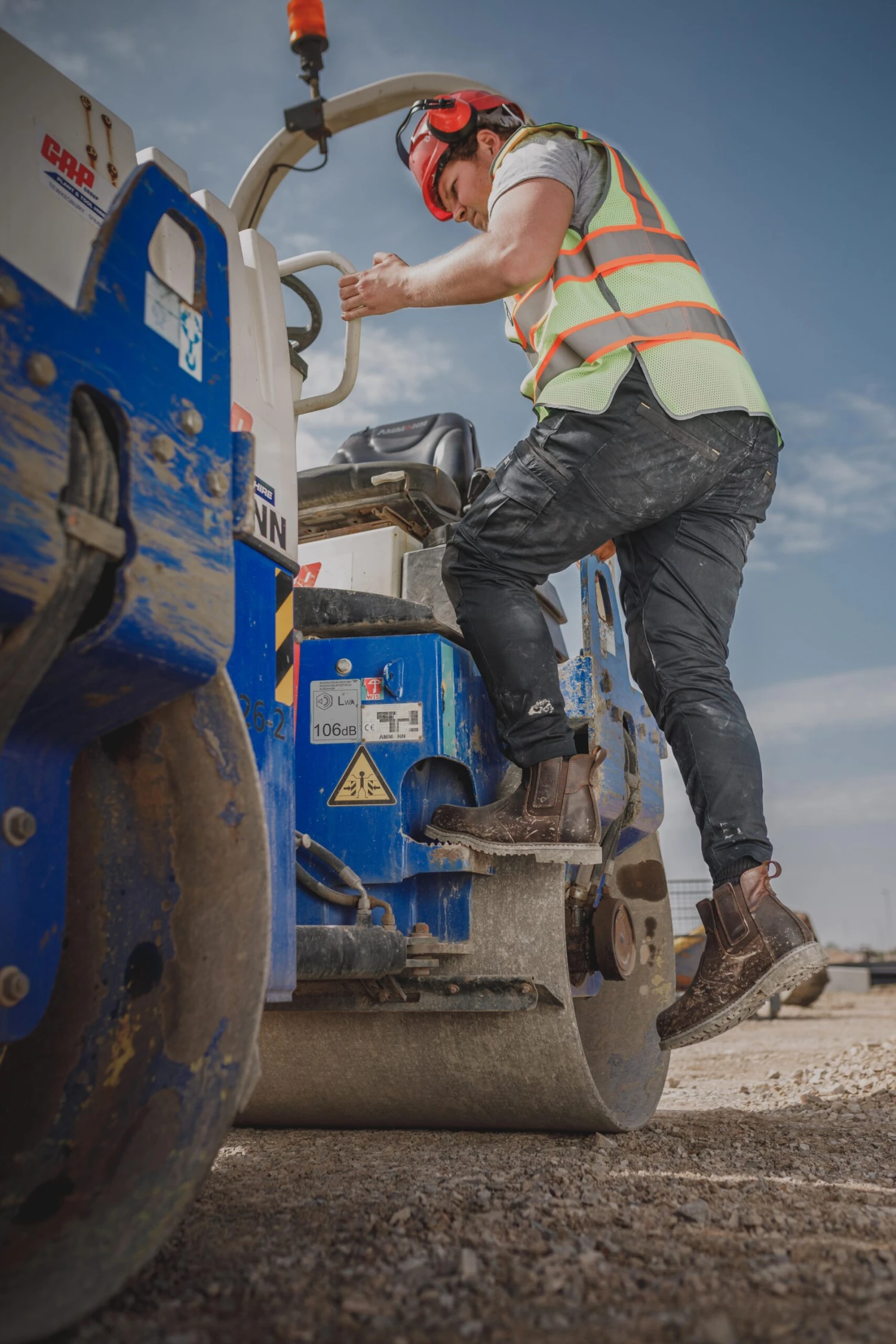 Ambler Safety Dealer Boot - Brown 8 Ambler Safety Dealer Boot - Brown - Image 6