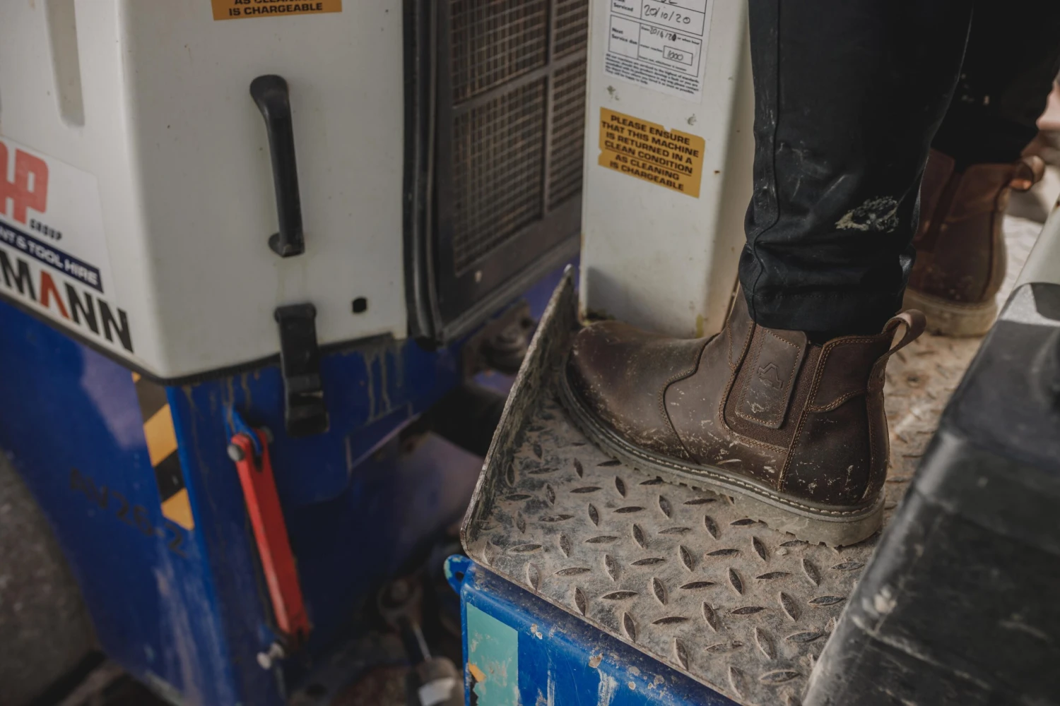 Ambler Safety Dealer Boot - Brown 9 Ambler Safety Dealer Boot - Brown - Image 7