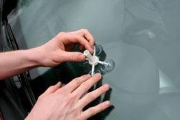 Windscreen Repair Kit 6 Windscreen Repair Kit - Image 4