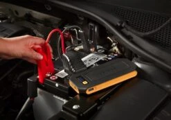 Halfords Advanced Lithium Jump Starter - Up To 2L -Auto Parts Store 677444e