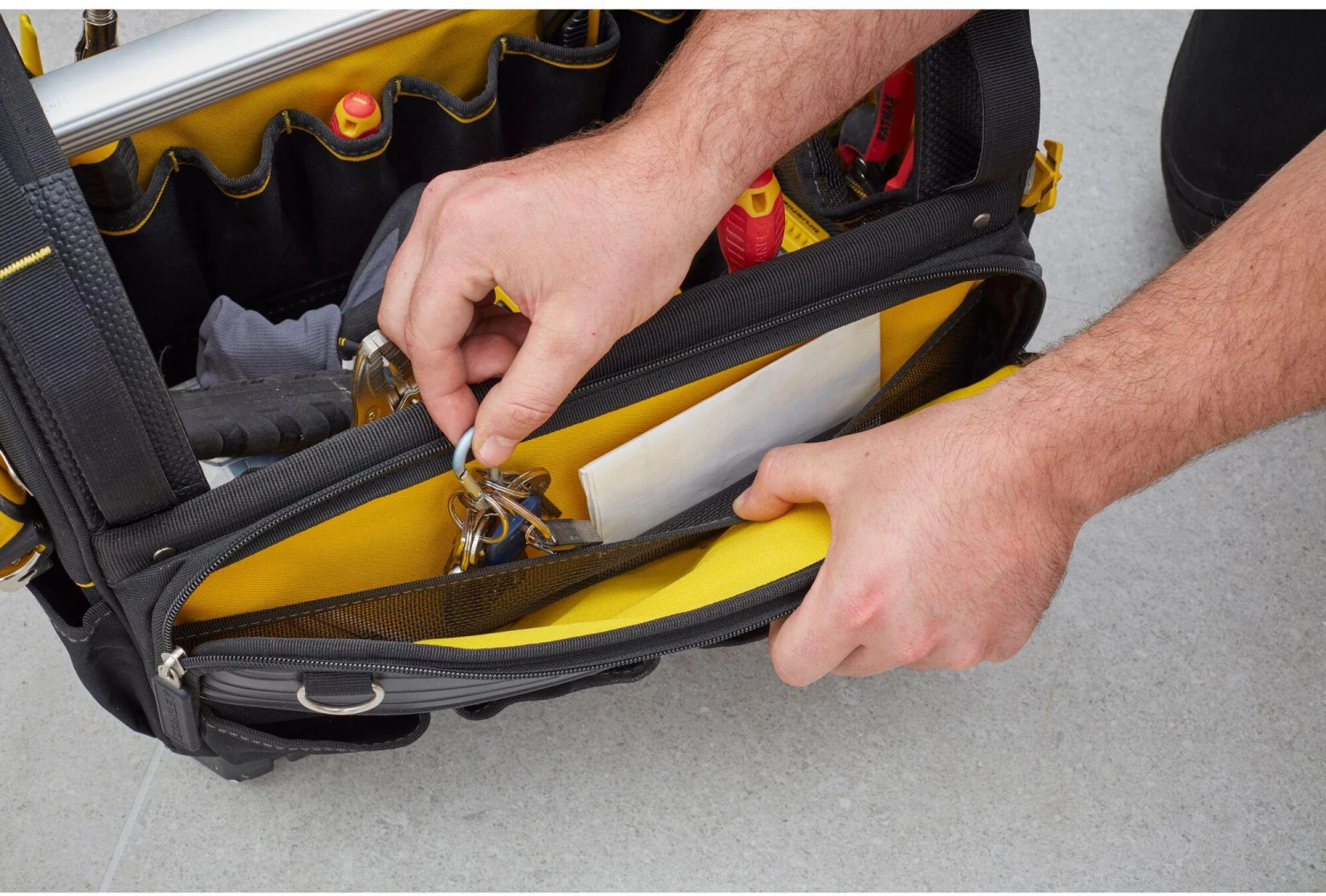 Stanley Fatmax Pro-Stack Soft Tote 9 Stanley Fatmax Pro-Stack Soft Tote - Image 7