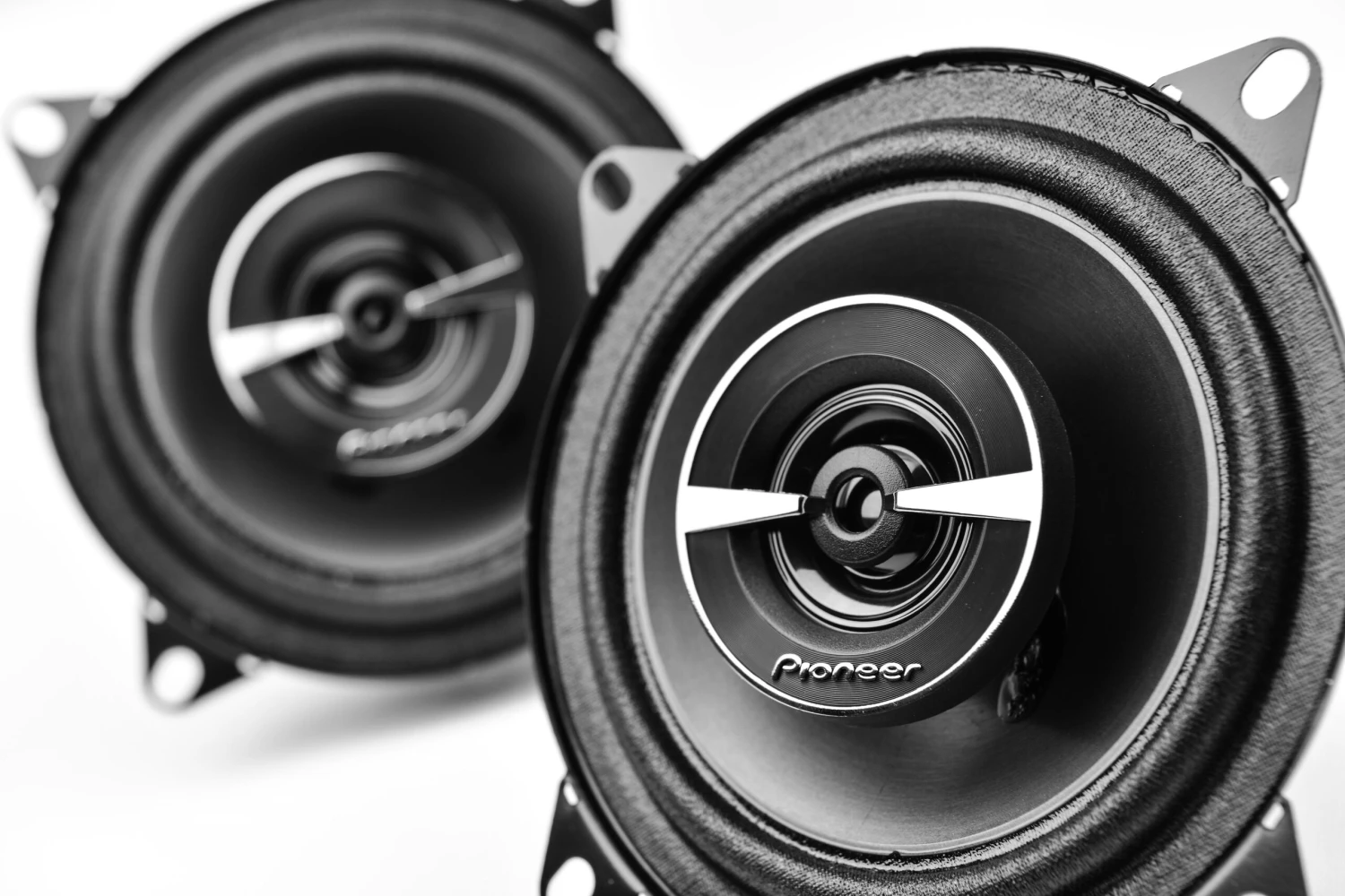 Pioneer TS-G400 Coaxial Speakers 9 Pioneer TS-G400 Coaxial Speakers - Image 7