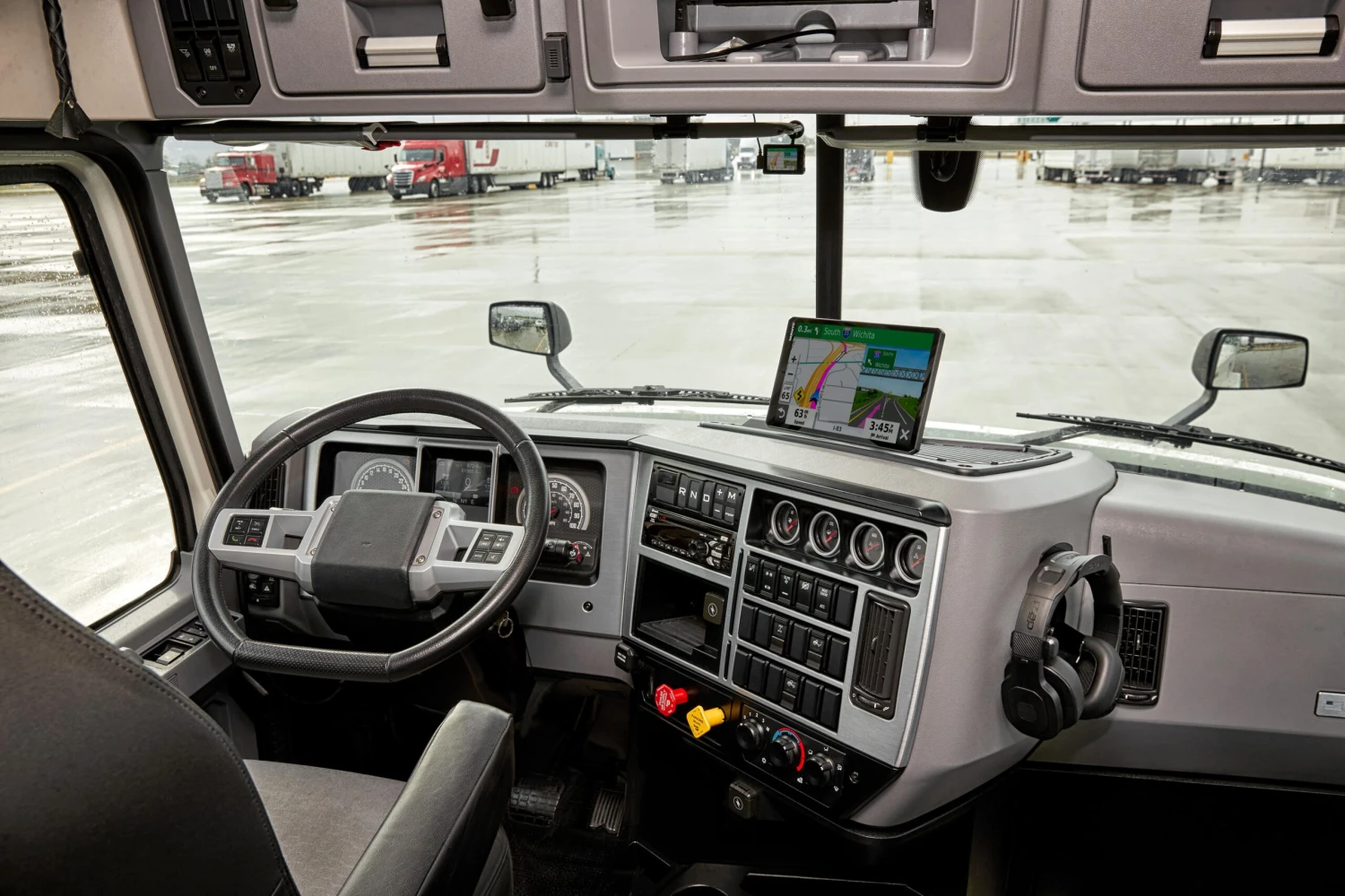 Garmin Dezl LGV710 7" Truck Sat Nav 14 Garmin Dezl LGV710 7" Truck Sat Nav - Image 12