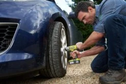 Ryobi Impact Wrench Starter Kit - 4Ah Battery 9 Ryobi Impact Wrench Starter Kit - 4Ah Battery -Auto Parts Store 713310c