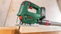 Bosch 18V-70 EasySaw Cordless Jigsaw (Bare Tool) -Auto Parts Store 733302p