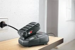 Bosch 18V 2.5Ah Battery -Auto Parts Store 733382a