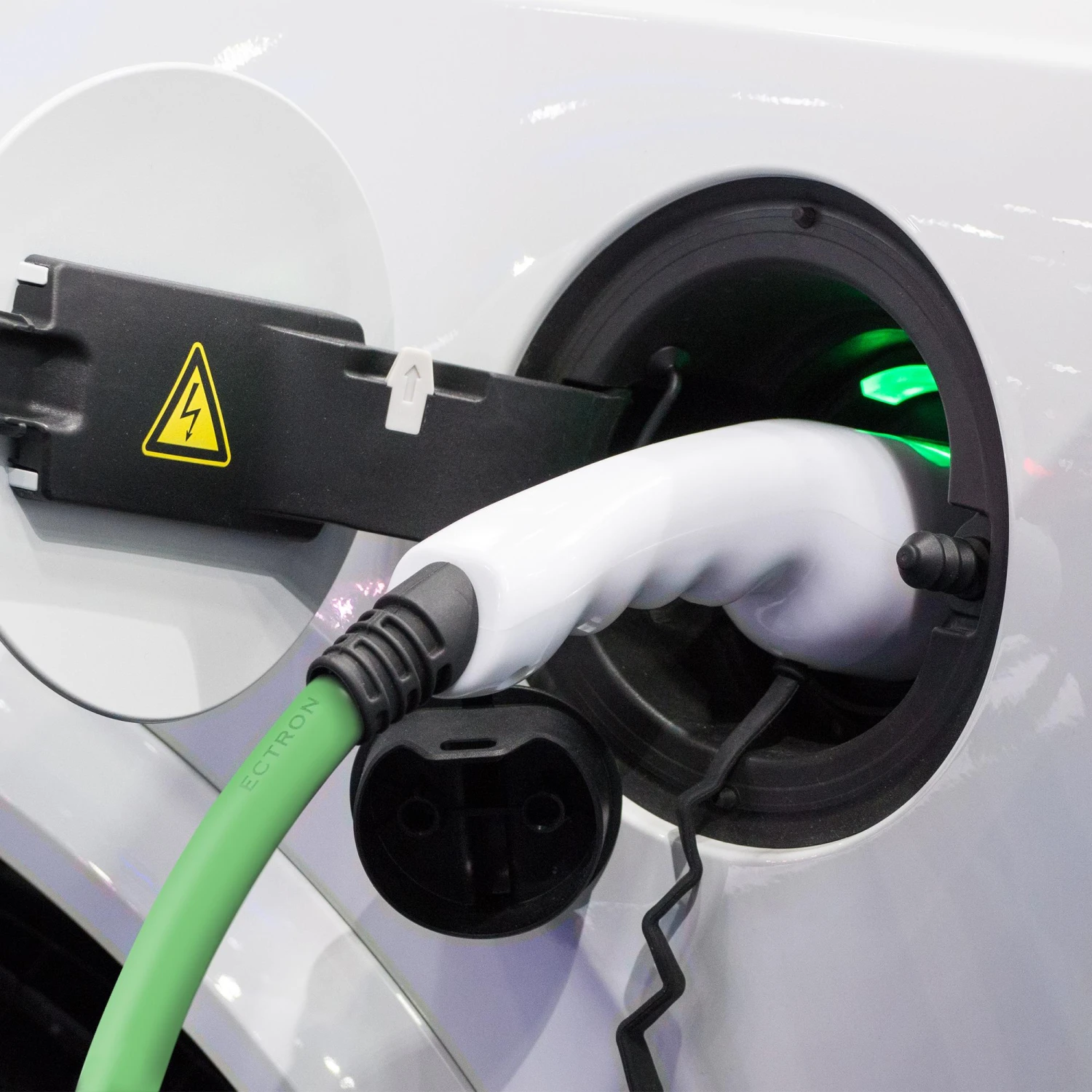 Masterplug Mode 3 EV Charge Cable 5M 32A Type 2 To Type 2 3Phase 7 Masterplug Mode 3 EV Charge Cable 5M 32A Type 2 To Type 2 3Phase - Image 5