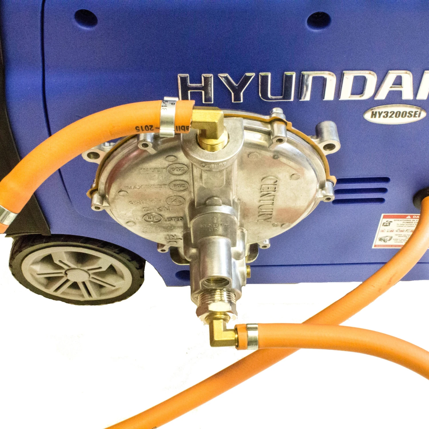 Hyundai 3200W Portable Inverter Generator 13 Hyundai 3200W Portable Inverter Generator - Image 11