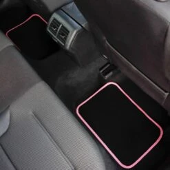 Streetwize Velour Pink With Heart Motif Carpet Mats -Auto Parts Store 822230b