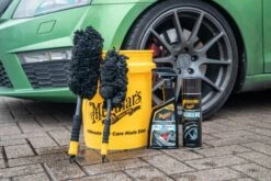 Meguiars Supreme Wheel Brush Large 47cm -Auto Parts Store 836863a