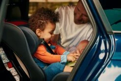 Halfords Group 0+/1/2 Child Car Seat -Auto Parts Store Core20Car20Seat20 20230281